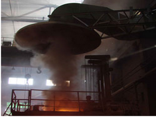 鑄造廠工作時冒煙工況圖片