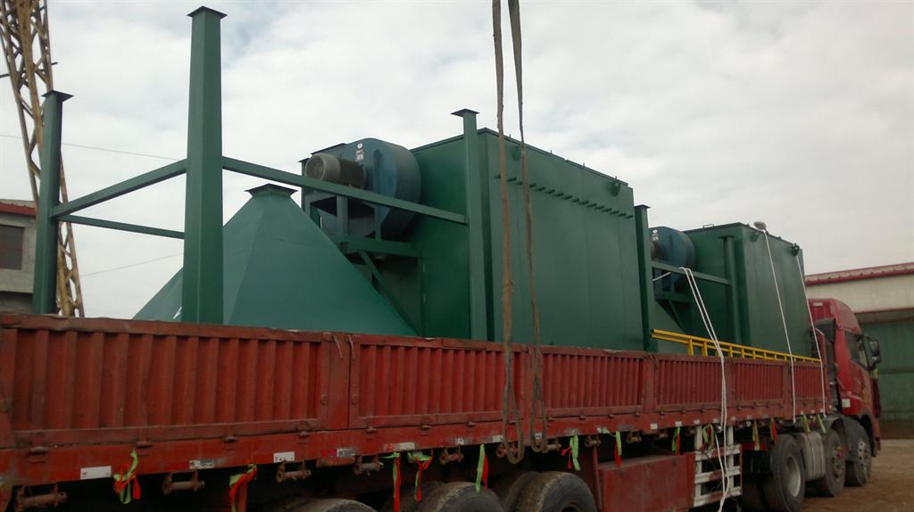 帶有除塵布袋材質(zhì)的布袋除塵器