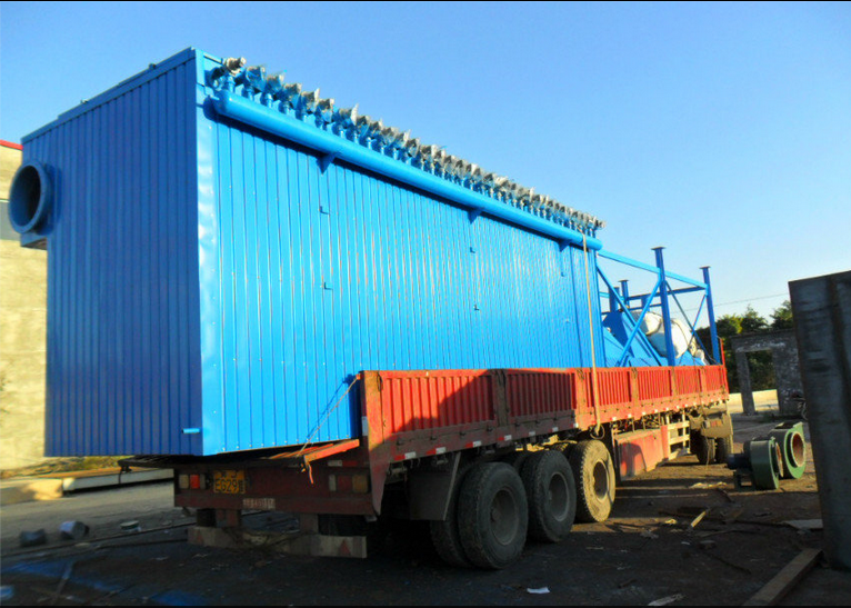 華康專家為客戶選用的合適型號的脈沖布袋除塵器發貨圖