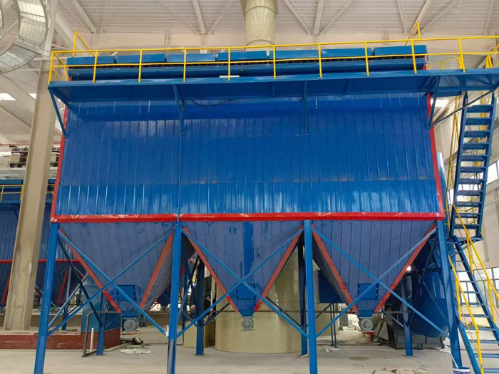 單機袋式除塵器的濾袋怎樣進行清洗工作的